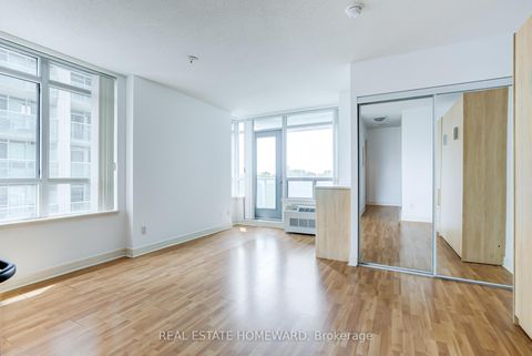 Photo 9 at Up01 - 19 Avondale Avenue, Willowdale East, Toronto