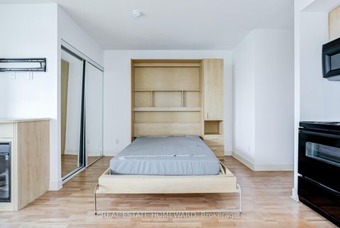 Photo 19 at Up01 - 19 Avondale Avenue, Willowdale East, Toronto