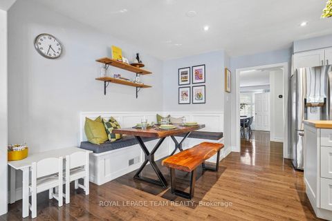 Photo 7 at 41 Platinum Drive, Amesbury, Toronto