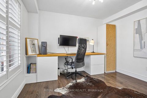 Photo 14 at 41 Platinum Drive, Amesbury, Toronto