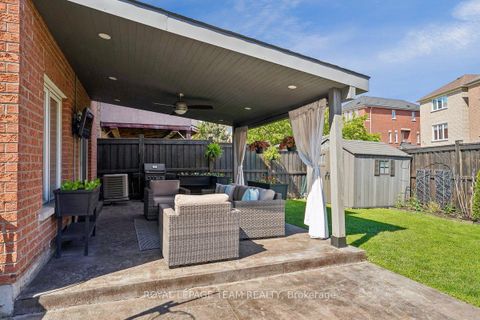 Photo 29 at 41 Platinum Drive, Amesbury, Toronto