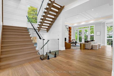 Photo 7 at 16 Ballyronan Road, Don Mills, Toronto