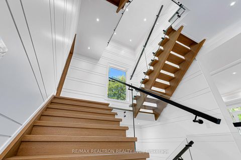 Photo 8 at 16 Ballyronan Road, Don Mills, Toronto
