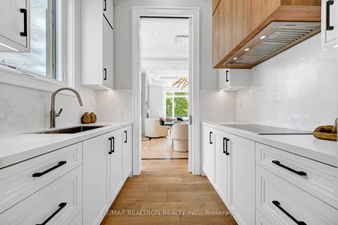 Photo 13 at 16 Ballyronan Road, Don Mills, Toronto