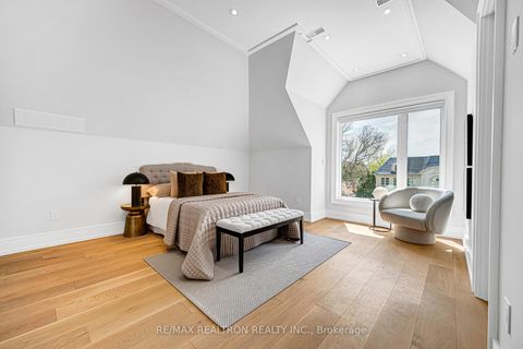Photo 28 at 16 Ballyronan Road, Don Mills, Toronto