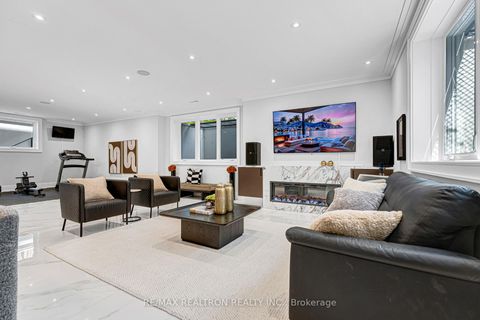 Photo 32 at 16 Ballyronan Road, Don Mills, Toronto
