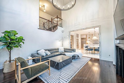 Photo 9 at 41 Woodgate Pines Drive, Kleinburg, Vaughan