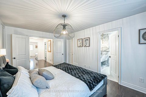 Photo 27 at 41 Woodgate Pines Drive, Kleinburg, Vaughan