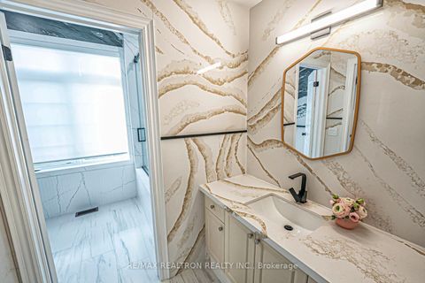 Photo 34 at 41 Woodgate Pines Drive, Kleinburg, Vaughan