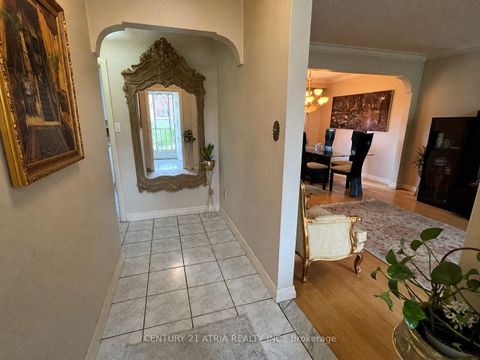 Photo 6 at 37 Tefley Road, Newtonbrook West, Toronto