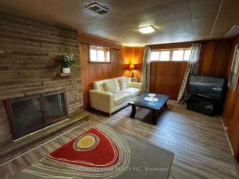 Photo 20 at 37 Tefley Road, Newtonbrook West, Toronto