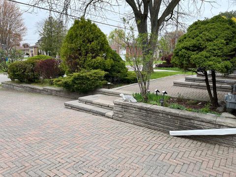 Photo 31 at 37 Tefley Road, Newtonbrook West, Toronto