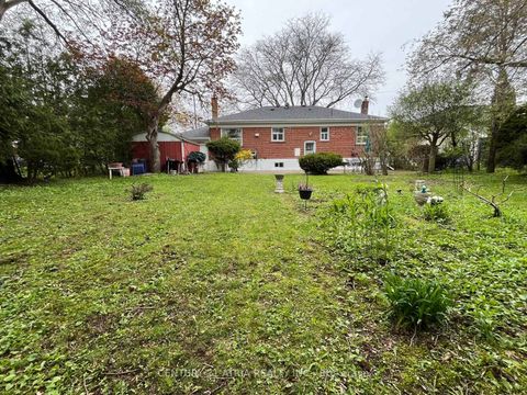 Photo 34 at 37 Tefley Road, Newtonbrook West, Toronto