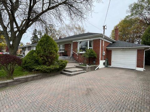 Photo 35 at 37 Tefley Road, Newtonbrook West, Toronto