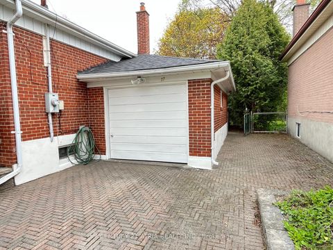 Photo 39 at 37 Tefley Road, Newtonbrook West, Toronto