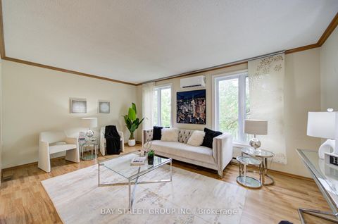 Photo 7 at 154 Thoms Crescent, Central Newmarket, Newmarket