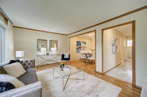Photo 8 at 154 Thoms Crescent, Central Newmarket, Newmarket