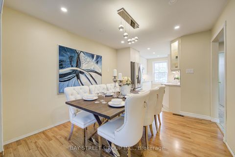 Photo 10 at 154 Thoms Crescent, Central Newmarket, Newmarket