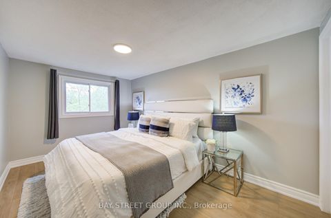 Photo 28 at 154 Thoms Crescent, Central Newmarket, Newmarket