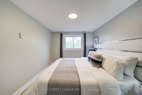 Photo 30 at 154 Thoms Crescent, Central Newmarket, Newmarket