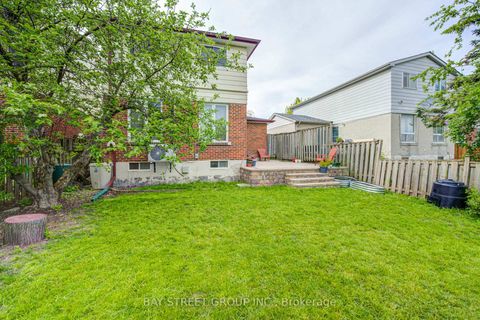 Photo 48 at 154 Thoms Crescent, Central Newmarket, Newmarket