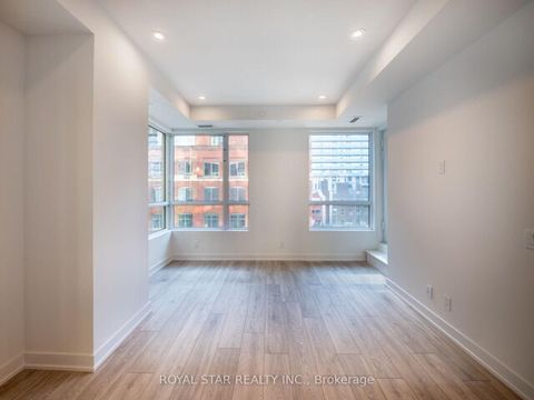 Photo 7 at 518 - 108 Peter Street, Waterfront Communities C1, Toronto