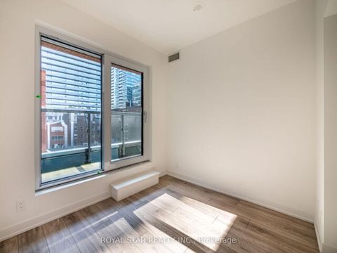 Photo 12 at 518 - 108 Peter Street, Waterfront Communities C1, Toronto