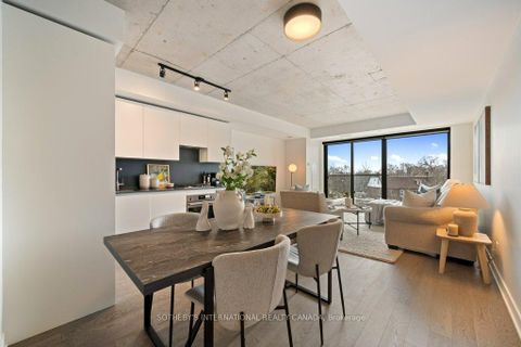 Photo 5 at 323 - 2720 Dundas Street W, Junction Area, Toronto