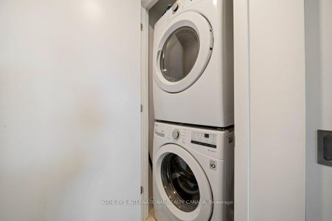 Photo 11 at 323 - 2720 Dundas Street W, Junction Area, Toronto