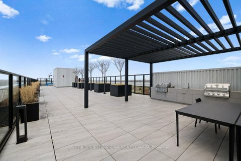 Photo 15 at 323 - 2720 Dundas Street W, Junction Area, Toronto