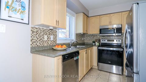 Photo 7 at 116 Thrushwood Drive, 400 West, Barrie