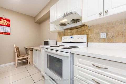 Photo 9 at 706 - 45 Silver Springs Boulevard, L'Amoreaux, Toronto