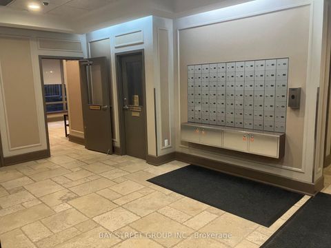 Photo 24 at 902 - 284 Bloor Street W, Annex, Toronto