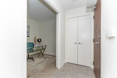 Photo 4 at 1801 - 16 Harrison Garden Boulevard, Willowdale East, Toronto