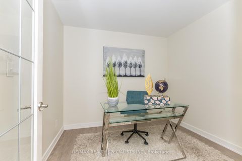 Photo 5 at 1801 - 16 Harrison Garden Boulevard, Willowdale East, Toronto