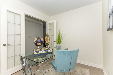 Photo 6 at 1801 - 16 Harrison Garden Boulevard, Willowdale East, Toronto