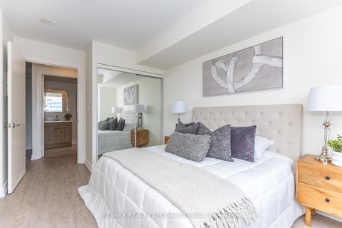 Photo 21 at 1801 - 16 Harrison Garden Boulevard, Willowdale East, Toronto