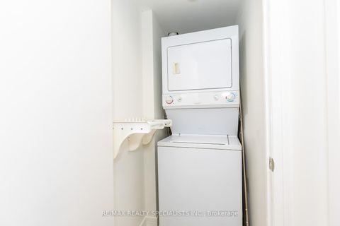 Photo 25 at 1801 - 16 Harrison Garden Boulevard, Willowdale East, Toronto