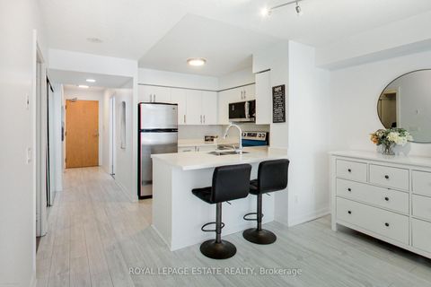 Photo 10 at 808 - 4978 Yonge Street, Westgate, Toronto