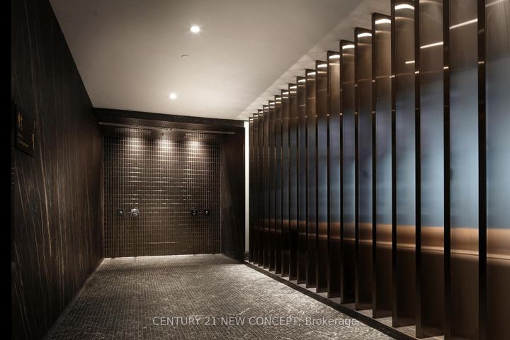 Photo 9 at 939 - 25 Adra Grado Way, Bayview Village, Toronto