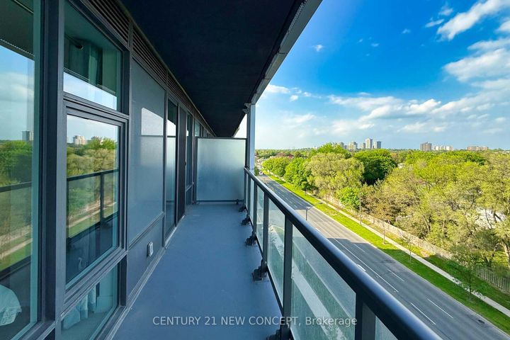 Photo 36 at 939 - 25 Adra Grado Way, Bayview Village, Toronto