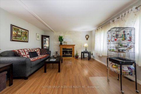 Photo 5 at 6 Pine Hill Court, Rural Innisfil, Innisfil