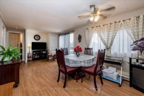 Photo 10 at 6 Pine Hill Court, Rural Innisfil, Innisfil