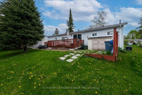 Photo 17 at 6 Pine Hill Court, Rural Innisfil, Innisfil