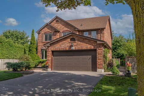 Photo 2 at 715 Anderson Street, Blue Grass Meadows, Whitby