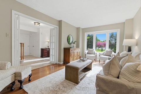 Photo 9 at 715 Anderson Street, Blue Grass Meadows, Whitby