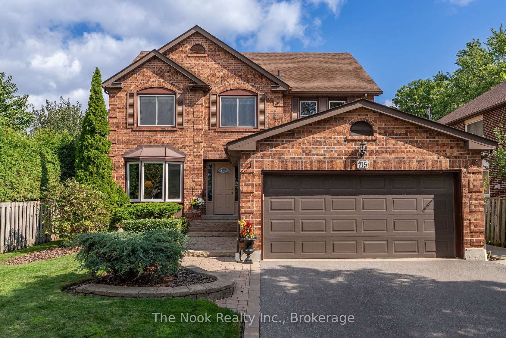 715 Anderson Street, Blue Grass Meadows, Whitby 