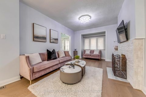 Photo 4 at 108 Runnymede Road, Swansea, Toronto