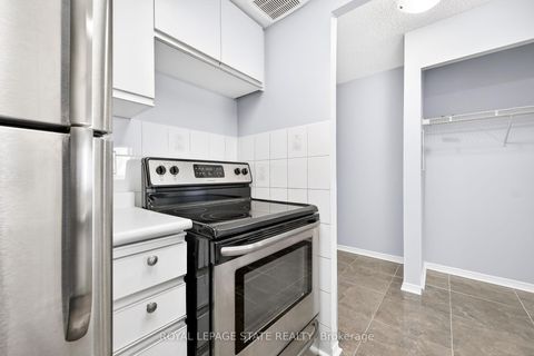 Photo 4 at 1918 - 3 Greystone Walk Drive, Kennedy Park, Toronto
