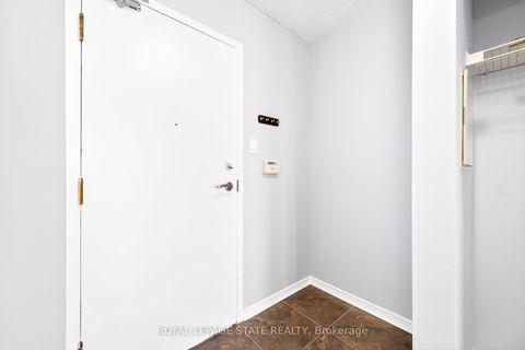 Photo 35 at 1918 - 3 Greystone Walk Drive, Kennedy Park, Toronto